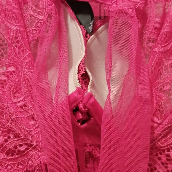 Red Victoria's Secret sheer padded babydoll with accents size 36C - Picture 5 of 13